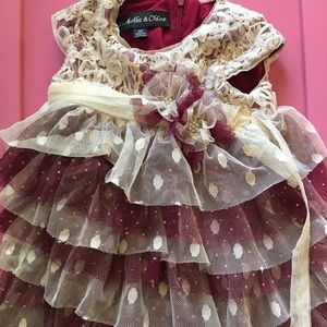 Chloe& Isabella Lace Dress. 12 mos.